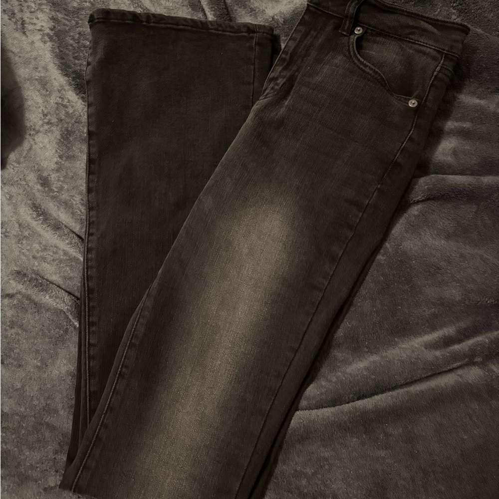 Women’s Black Jeans for sale!! Never worn, can’t fit!! $30 OBO!! :)